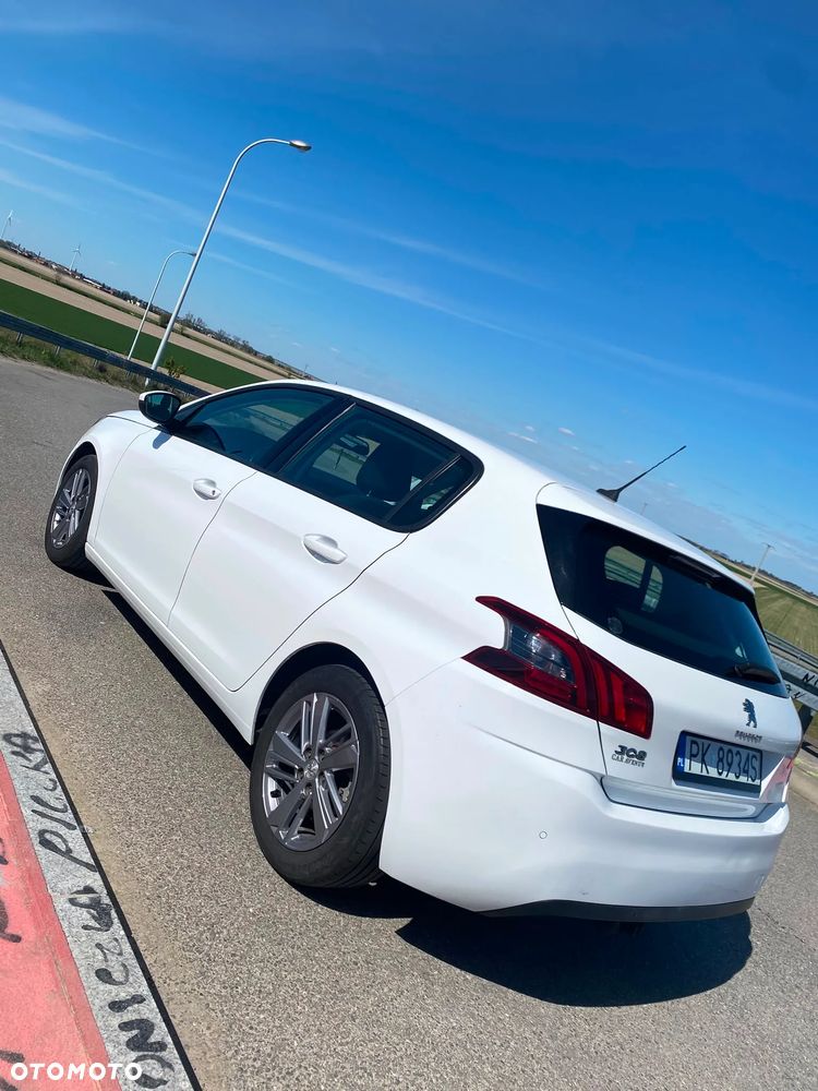 Peugeot 308 - 11