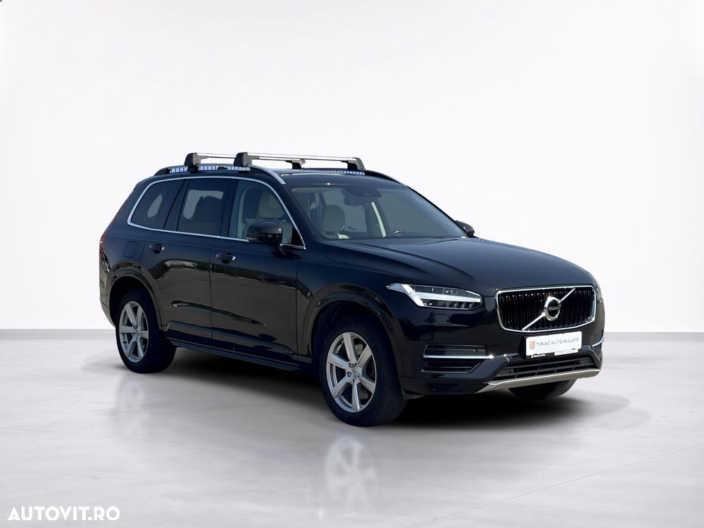 Volvo XC 90 - 9