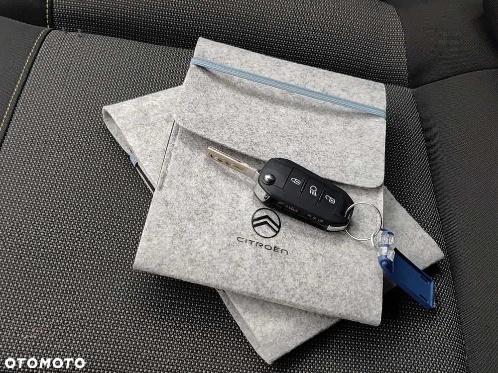 Citroën C3 1.2 PureTech Shine - 18