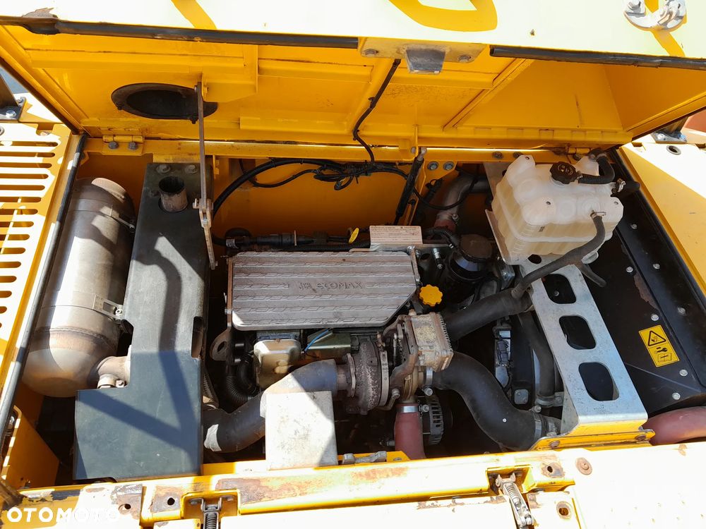 JCB 220x js220 2020R - 23