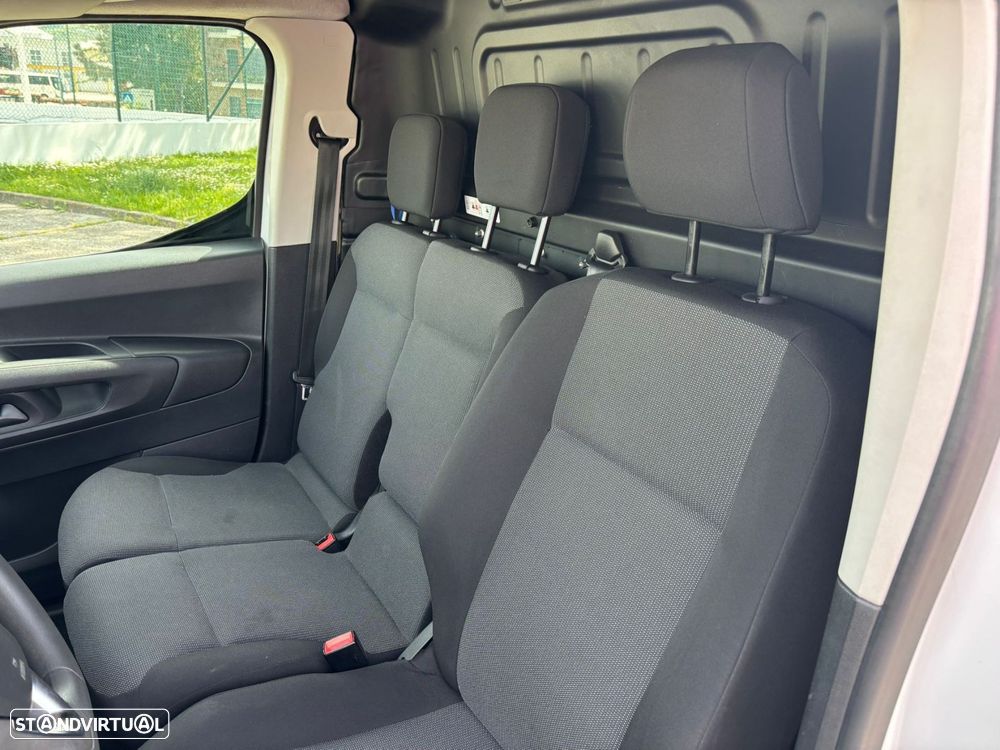 Opel Combo 1.5 102cv 3 LUG - LONGA - AC - IVA DEDUTÍVEL - 23