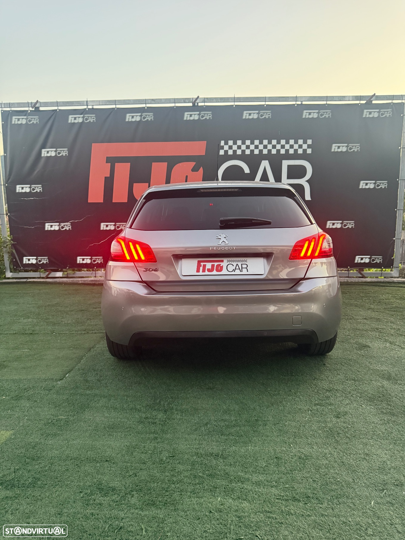 Peugeot 308 1.2 PureTech Allure - 6