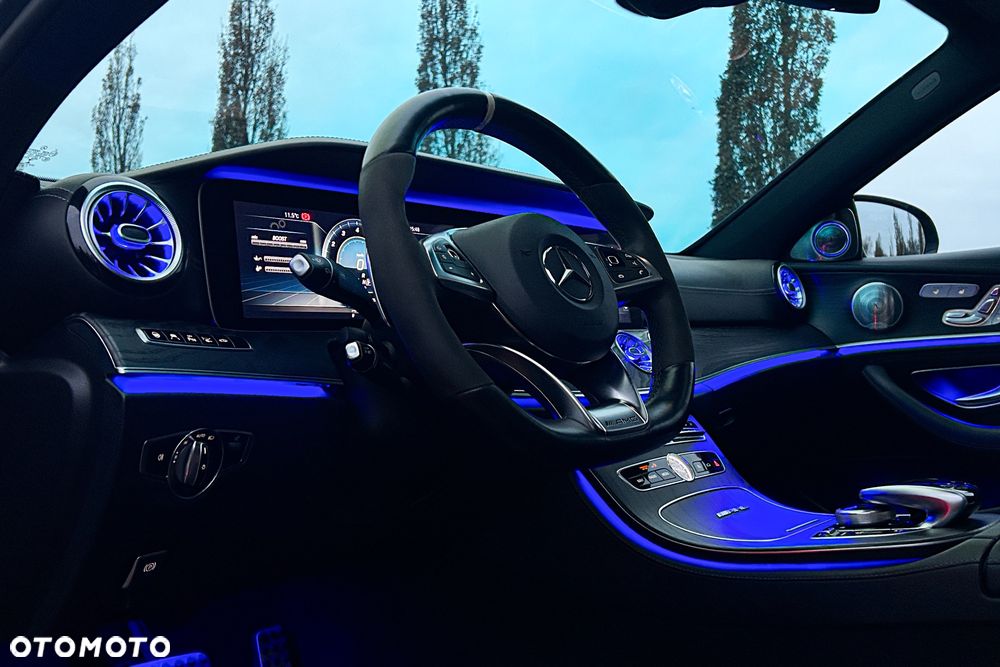Mercedes-Benz Klasa E - 10