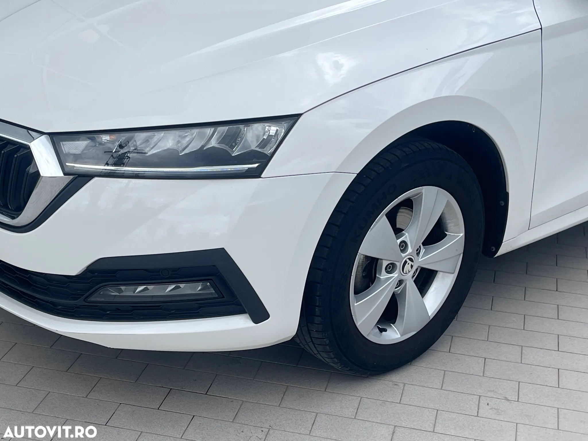 Skoda Octavia 1.0 TSI Ambition - 6