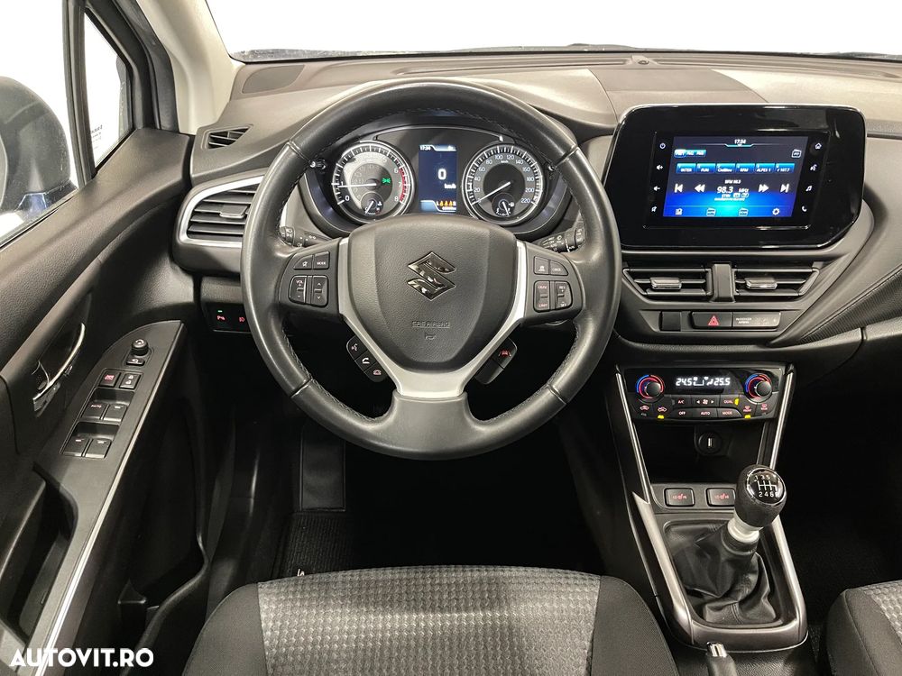 Suzuki S-Cross 1.4 Boosterjet MHEV Spirit - 6