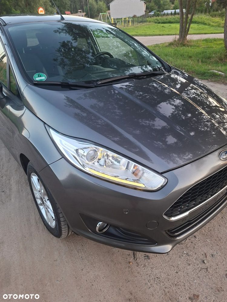 Ford Fiesta - 2