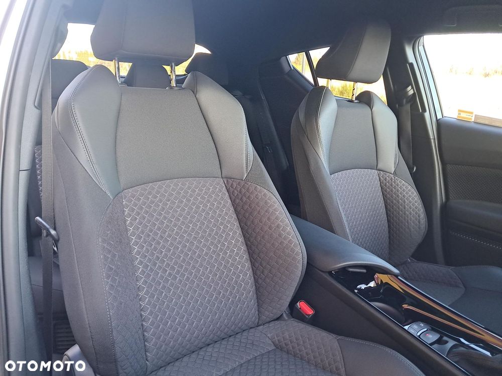 Toyota C-HR 2.0 Hybrid Style - 21