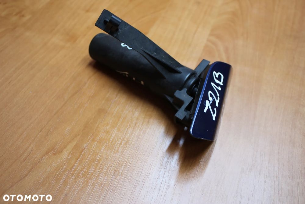 SPRYSKIWACZ LAMPY PRAWY PRZÓD PRZEDNI OPEL ASTRA H Z21B - 3