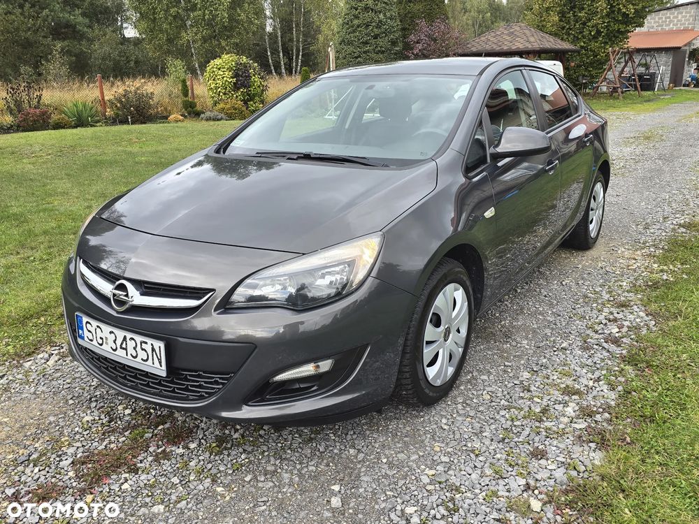 Opel Astra IV 1.4 T Enjoy EU6 - 1