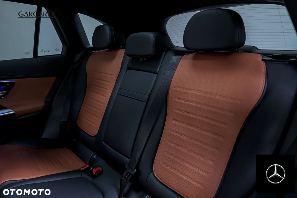 Mercedes-Benz GLC 300 d mHEV 4-Matic AMG Line - 13