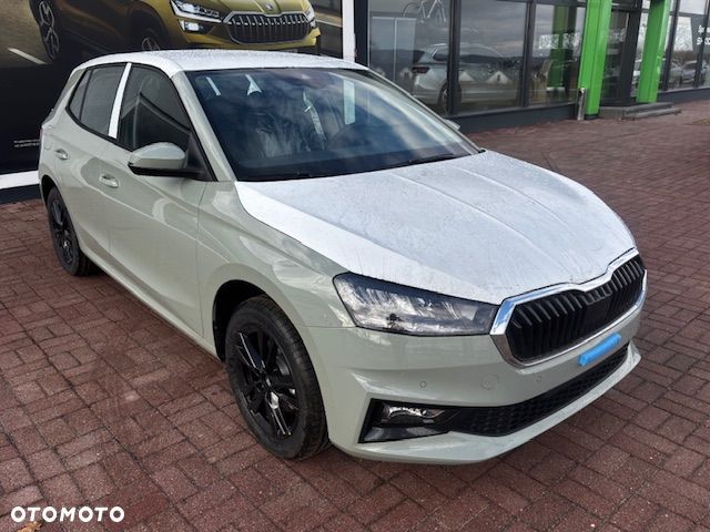 Skoda Fabia 1.5 TSI Drive DSG - 4