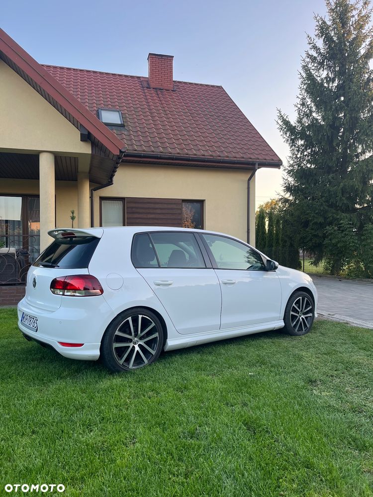 Volkswagen Golf 2.0 TDI DPF Comfortline - 5