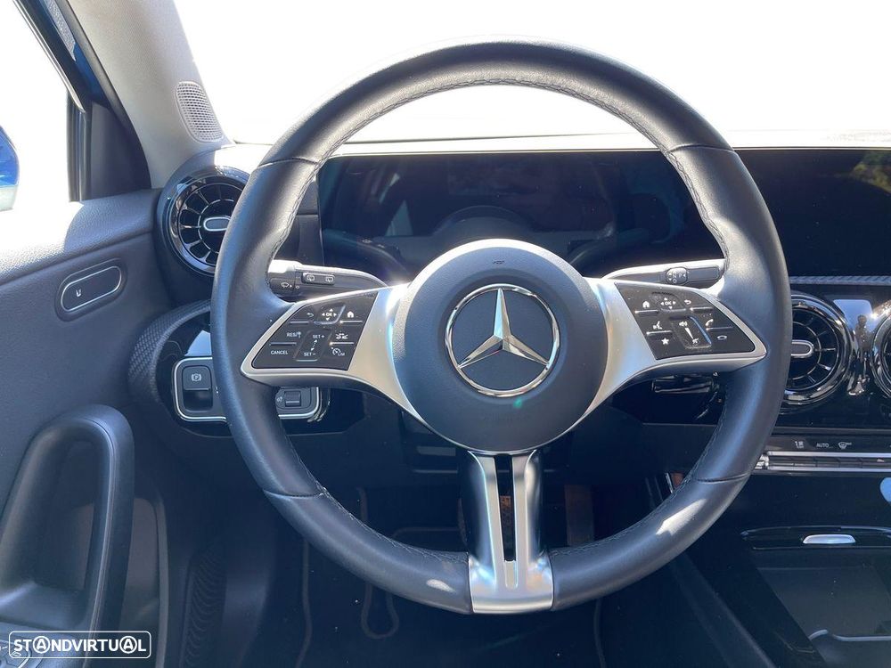 Mercedes-Benz A 200 Standard - 14