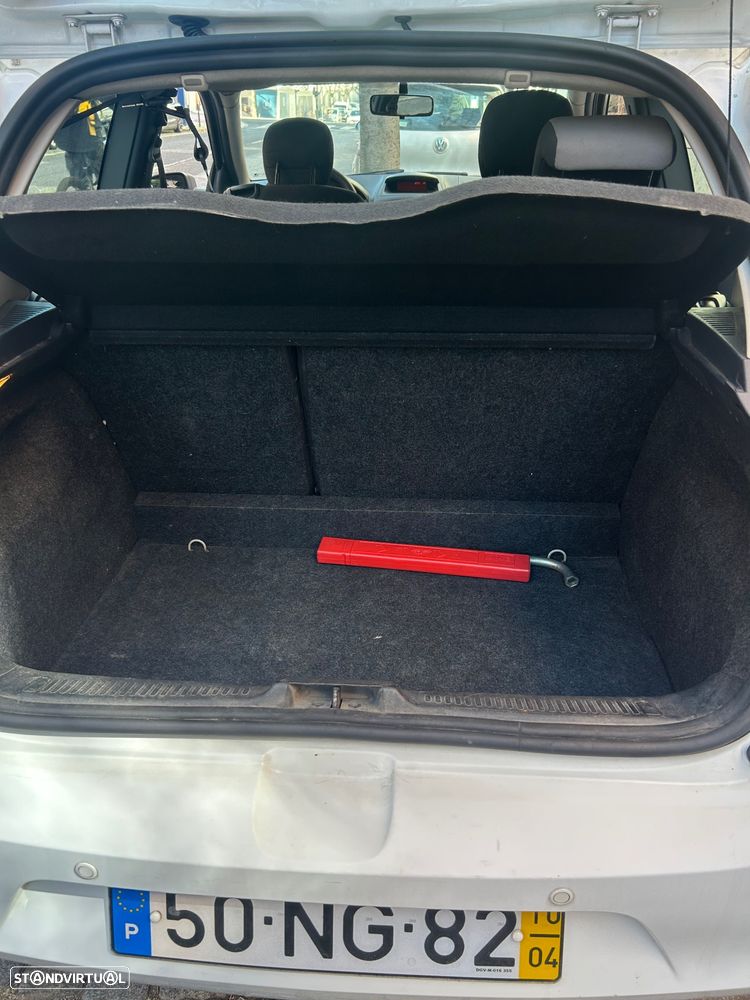 Renault Clio 1.5 dCi Dynamique S - 7