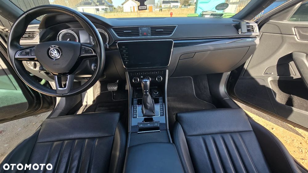 Skoda Superb - 8