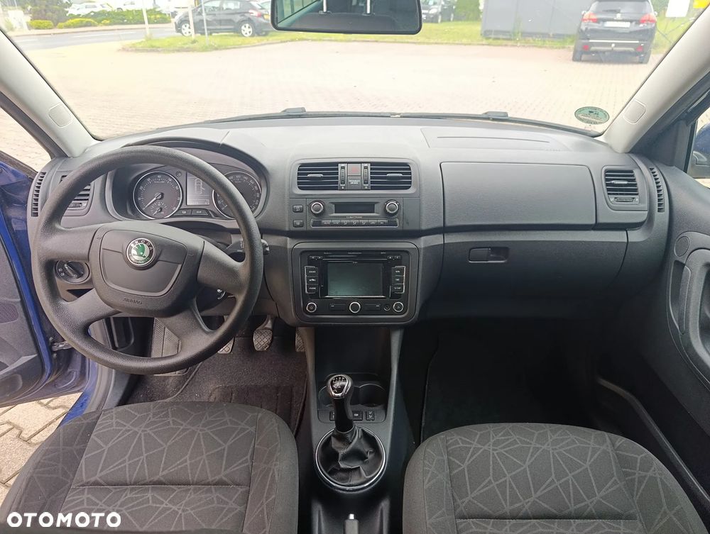 Skoda Fabia 1.2 HTP Ambiente - 11