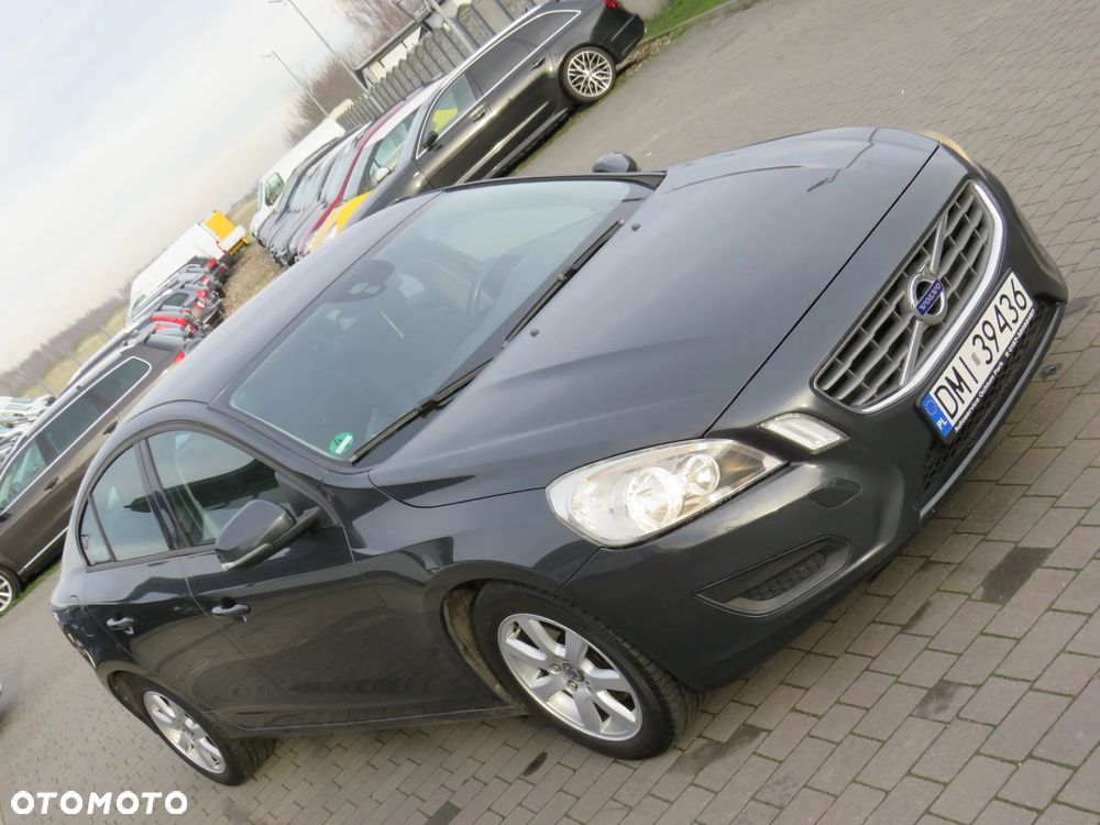 Volvo S60 D4 Edition - 8