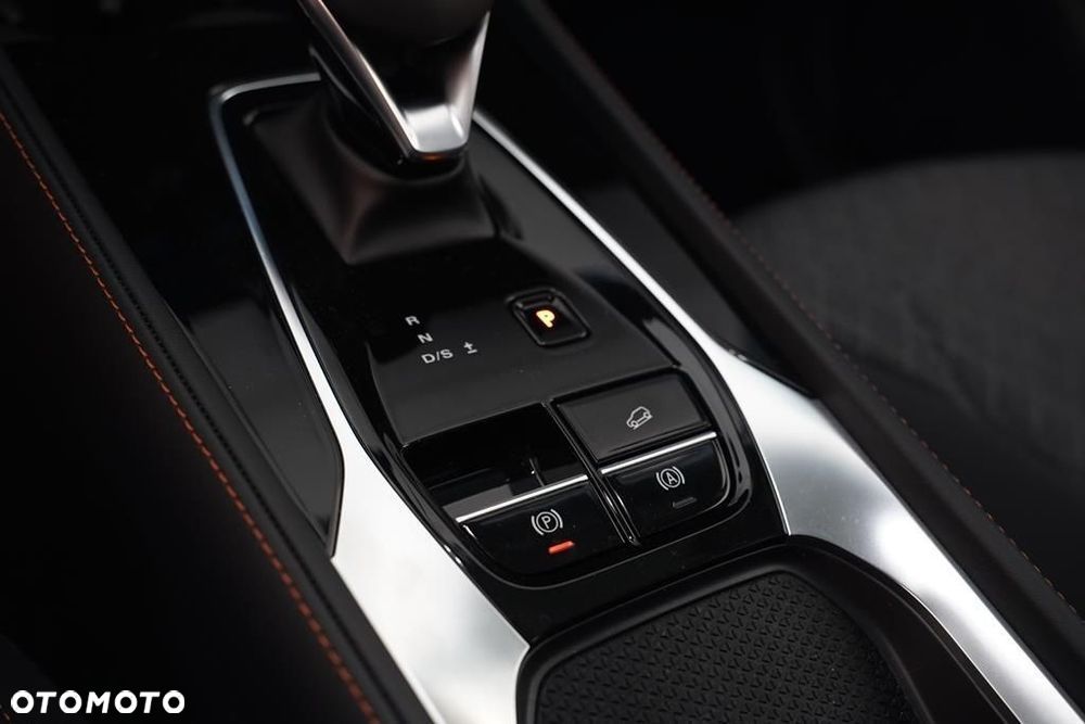 MG HS 1.5T HEV+ Excite - 25