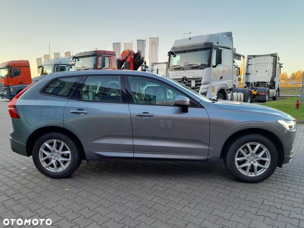 Volvo XC 60 D4 AWD Momentum - 7