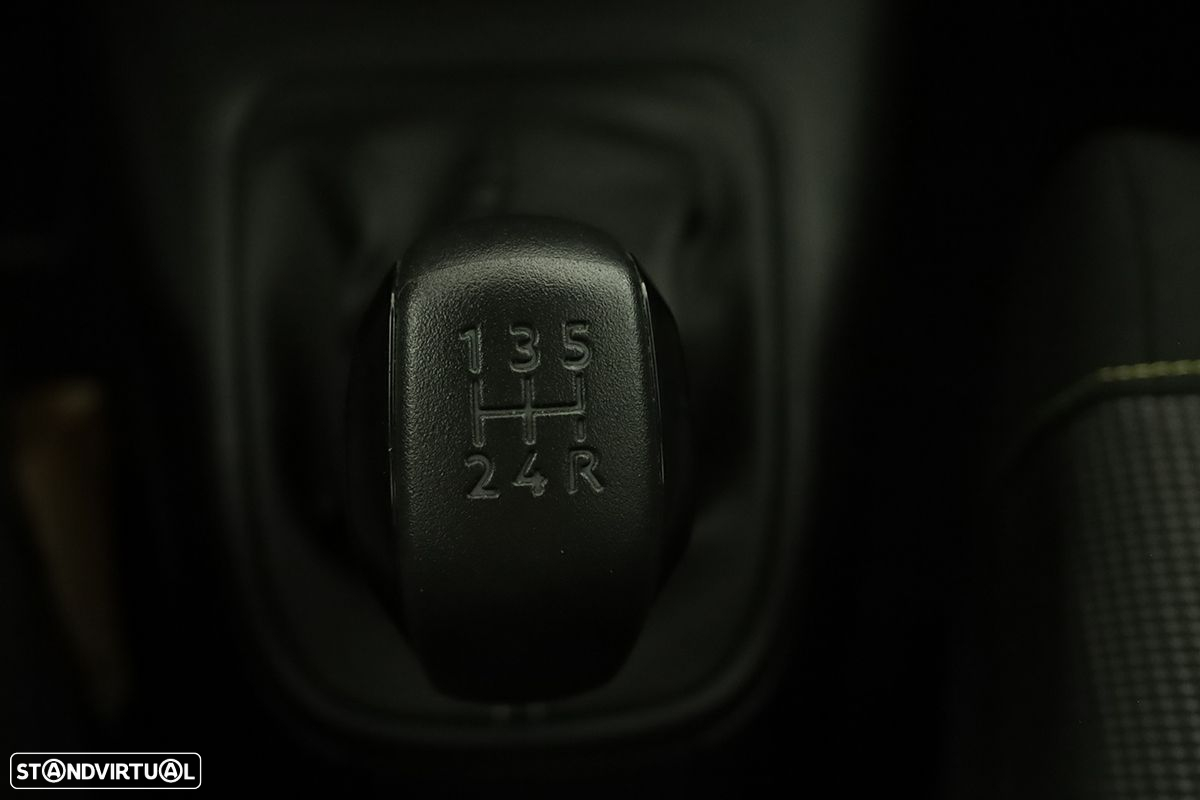 Citroën C3 1.2 PureTech Plus - 14