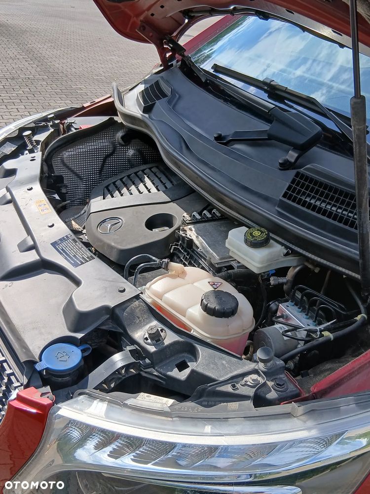 Mercedes-Benz Klasa V 300 d 4-Matic Avantgarde 9G-Tronic (d³ugi) - 27