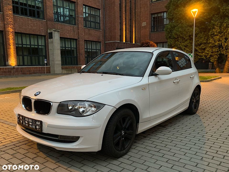 BMW Seria 1 - 1