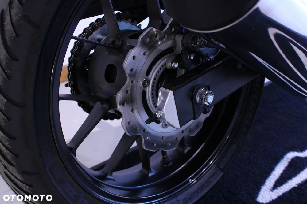Honda CB - 29