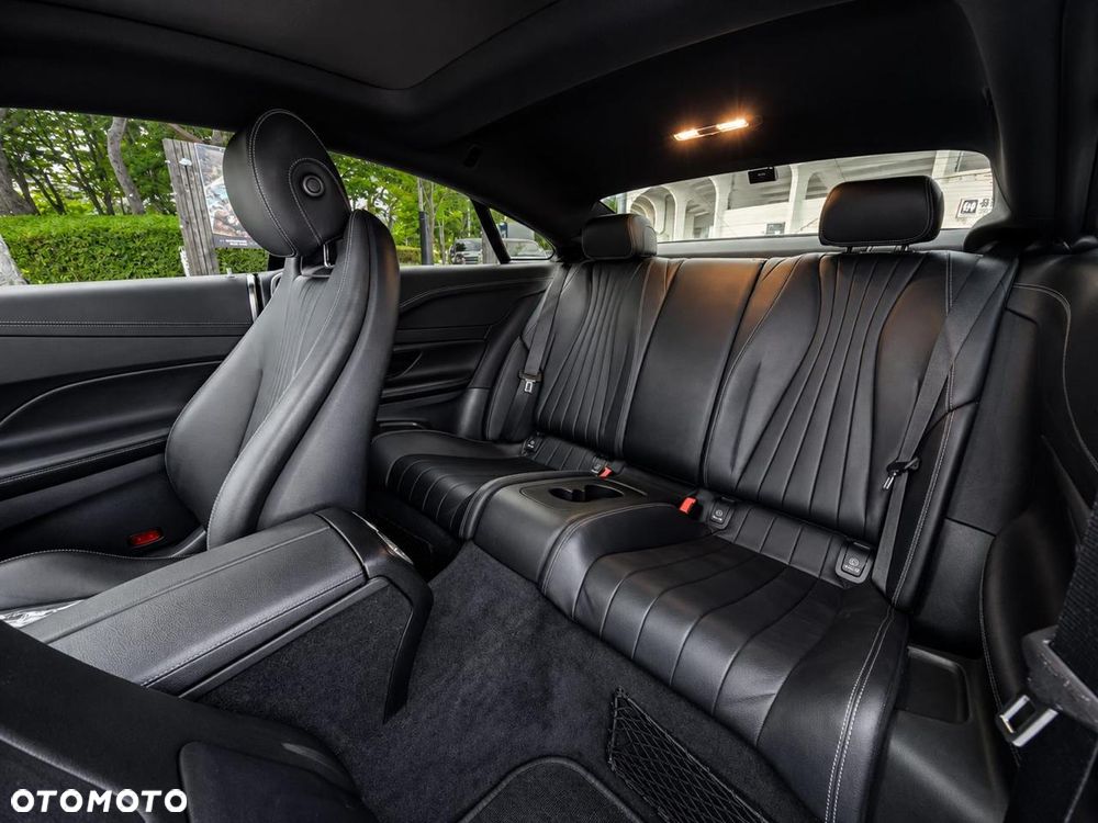 Mercedes-Benz Klasa E 220 d 9G-TRONIC AMG Line - 10
