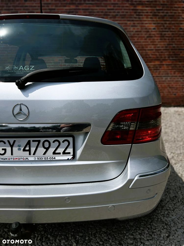 Mercedes-Benz Klasa B - 35