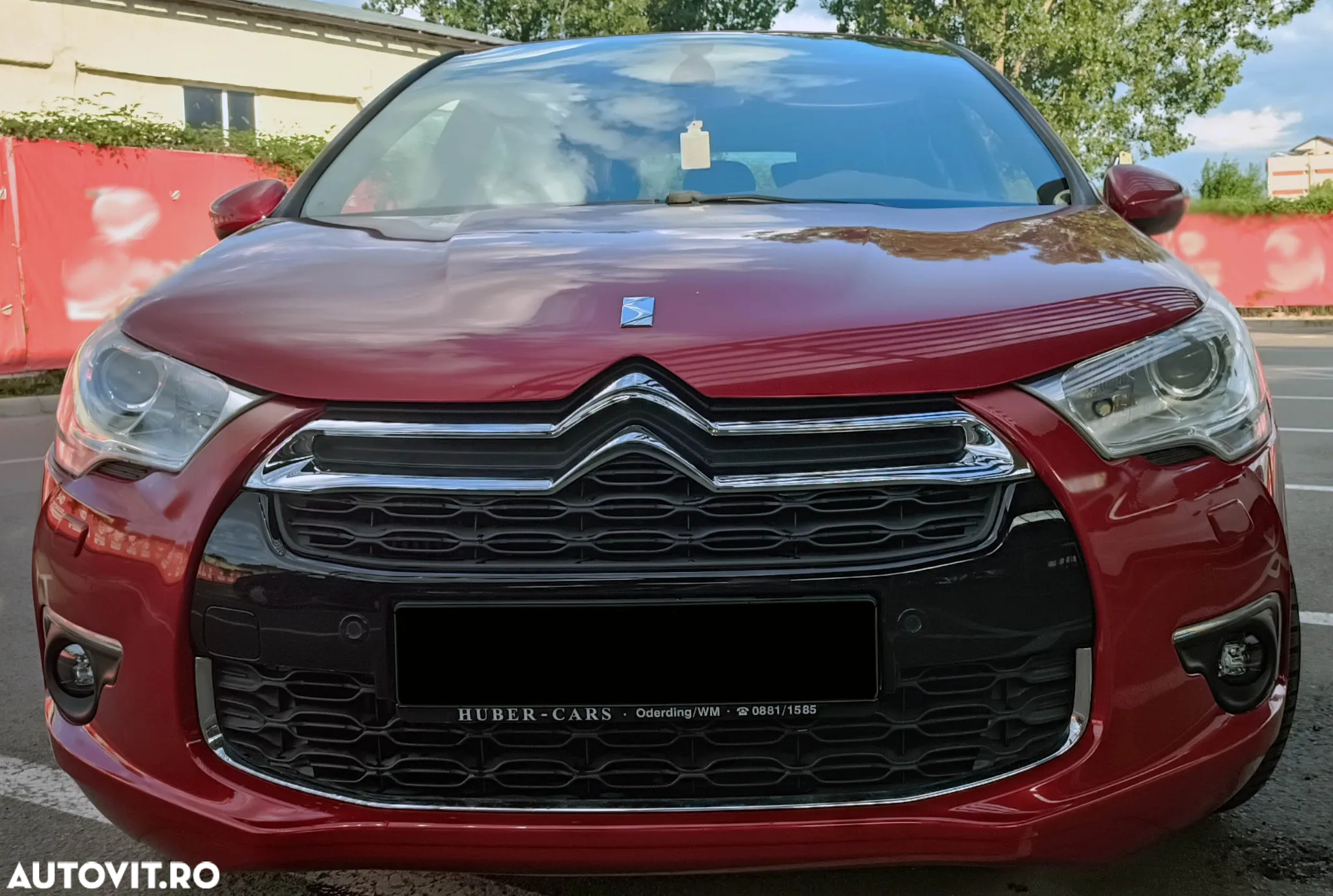 Citroën DS4 e-HDi 110 EGS6 SoChic - 3