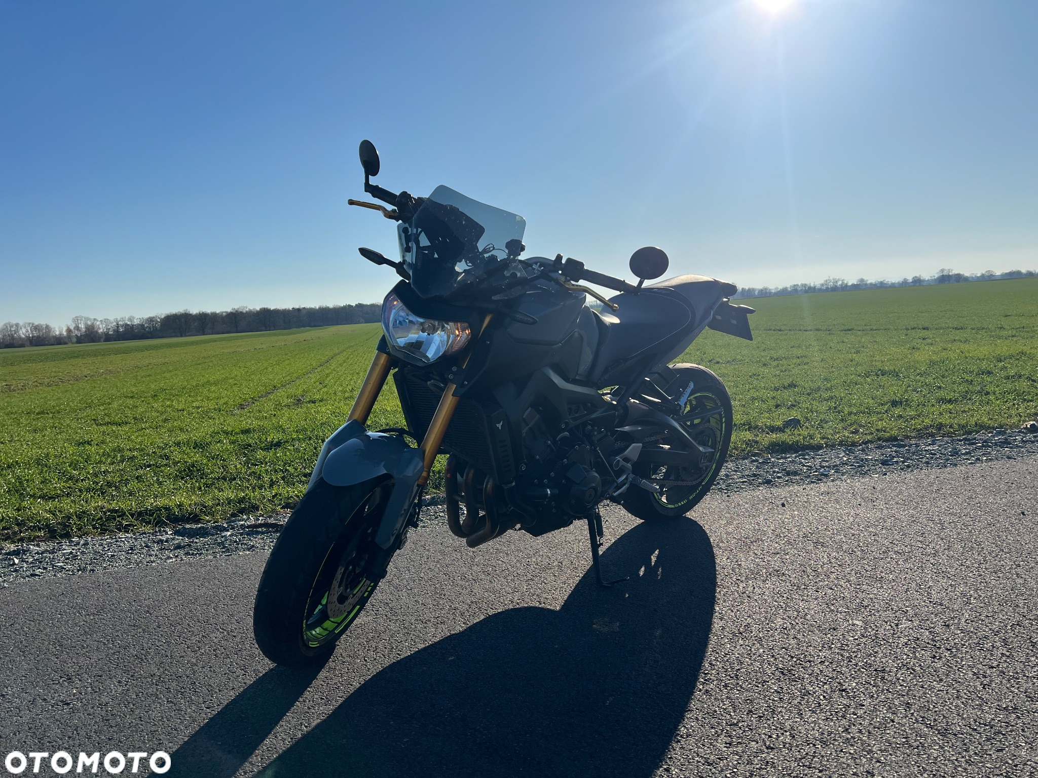 Yamaha MT - 11