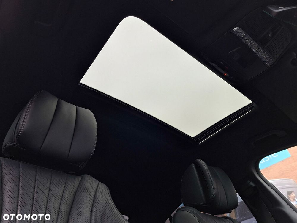 Mercedes-Benz CLS - 17