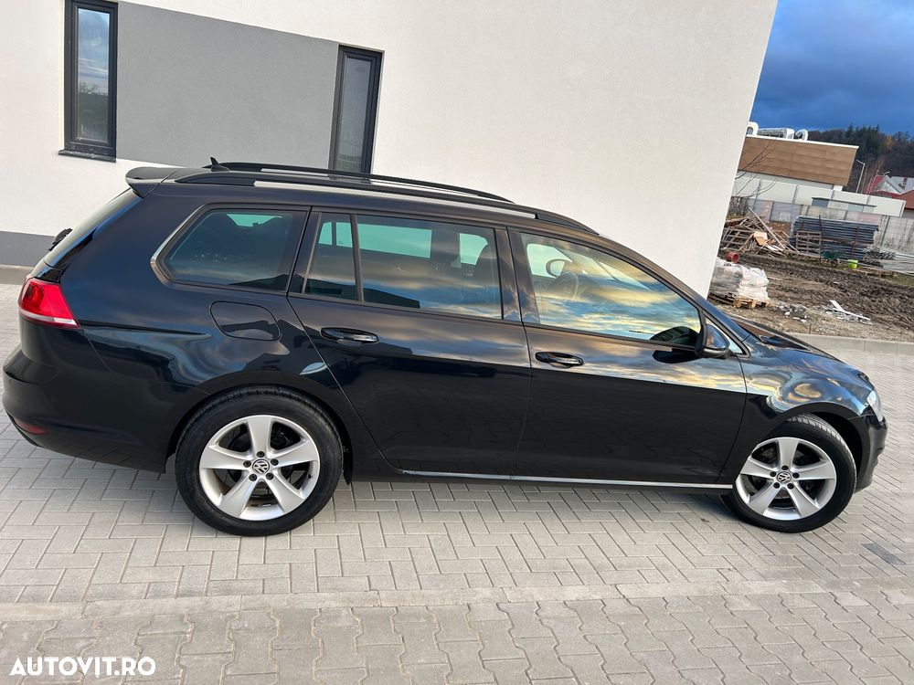 Volkswagen Golf 1.6 TDI BlueMotion Technology Trendline - 22