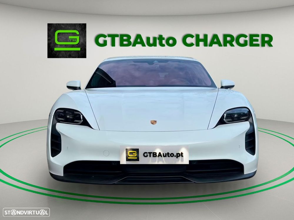 Porsche Taycan Sport Turismo - 3