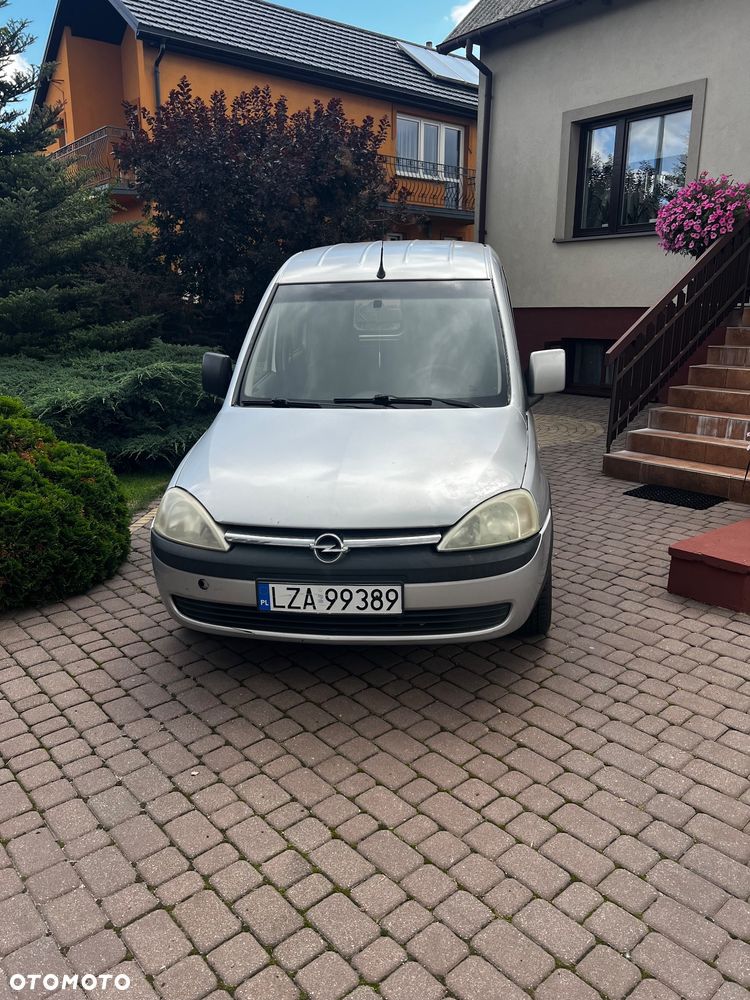 Opel Combo Tour N-Joy - 1