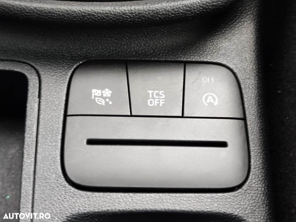 Ford Fiesta 1.1 Titanium - 20