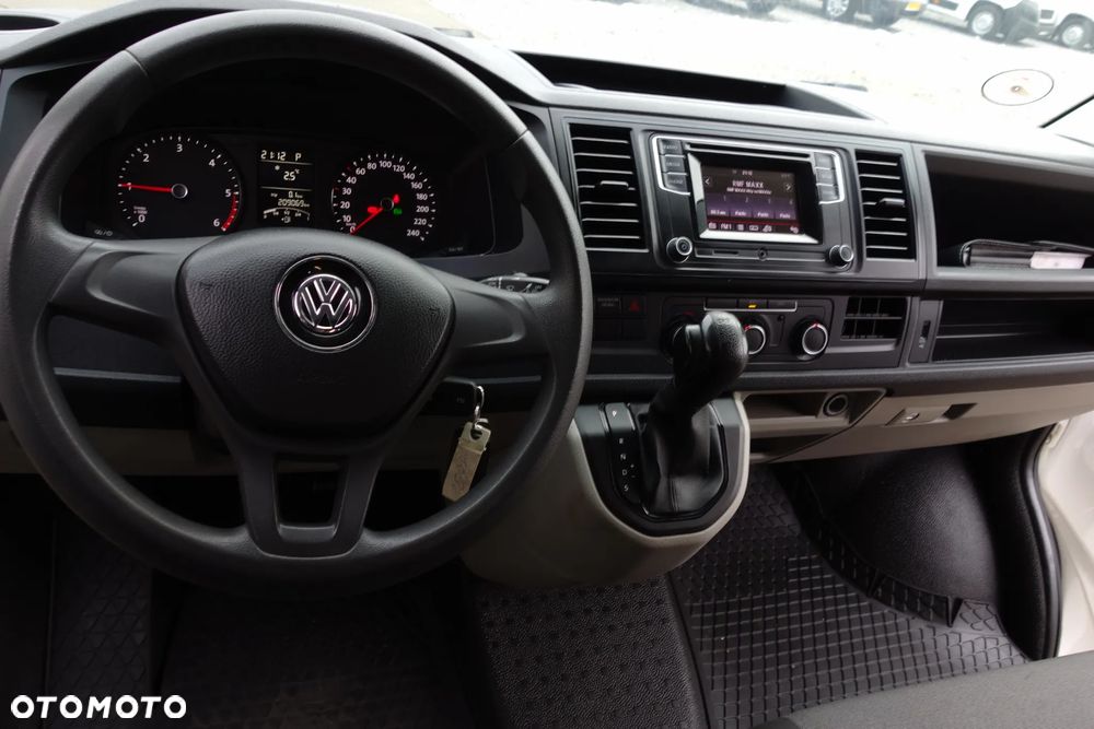 Volkswagen Transporter  T6 Automat Long 2.0 TDI 150 KM Klima Webasto - 19