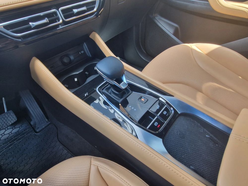MG HS PHEV 1.5T Exclusive - 34