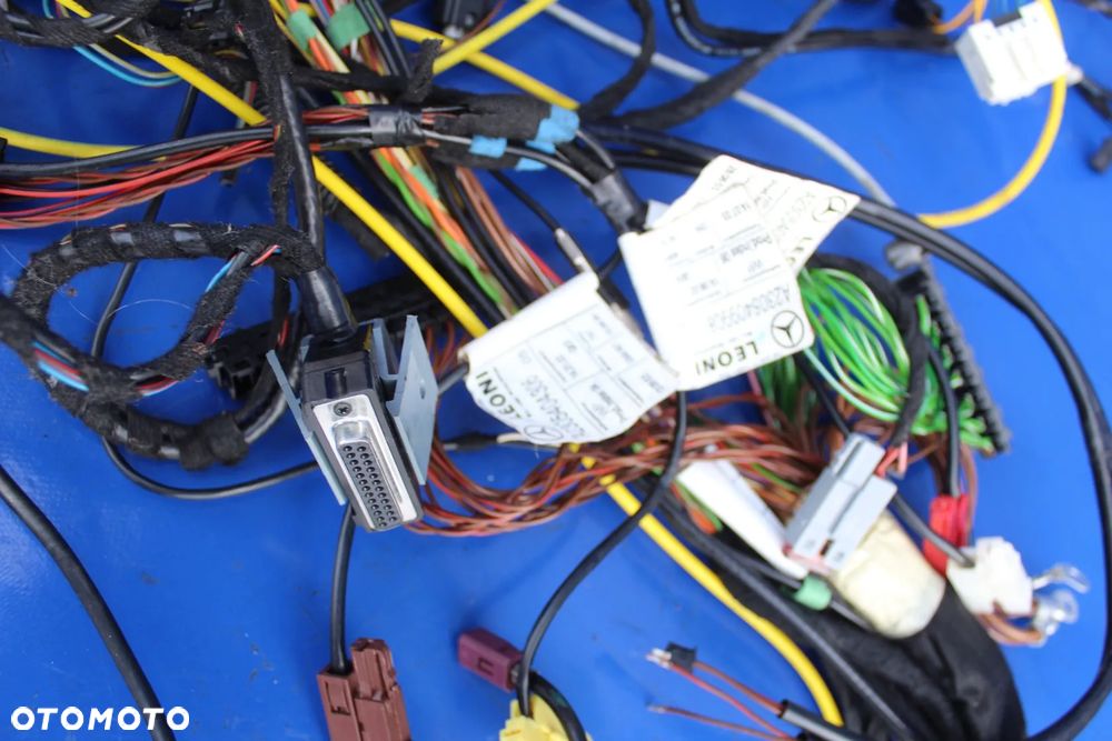 Wiązka lewa instalacja przewody z bagażnika kable OE Mercedes SL R230 W230 - 3