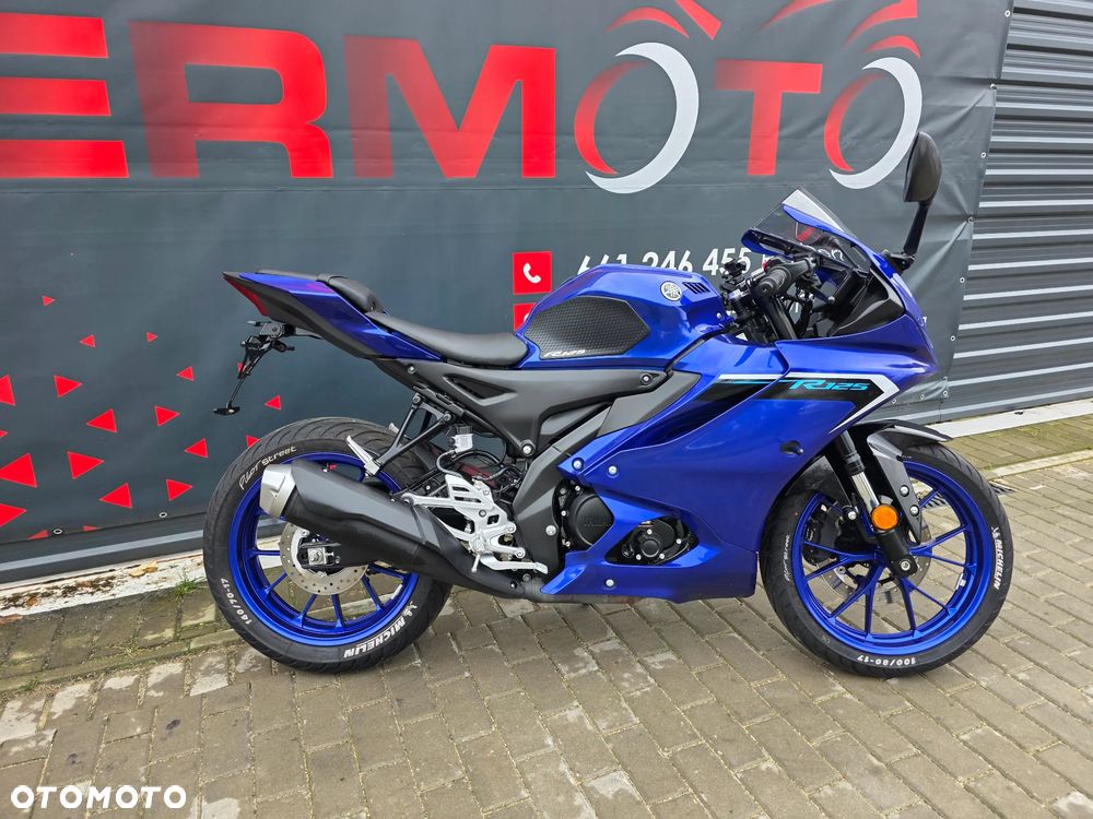 Yamaha YZF - 2