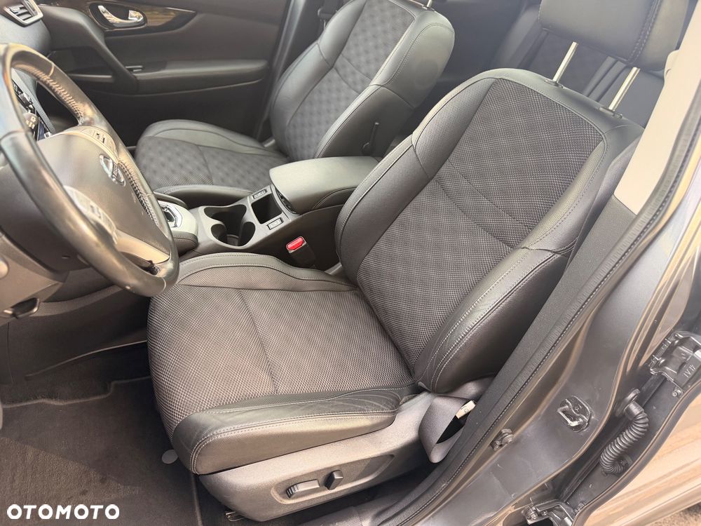 Nissan Qashqai - 10