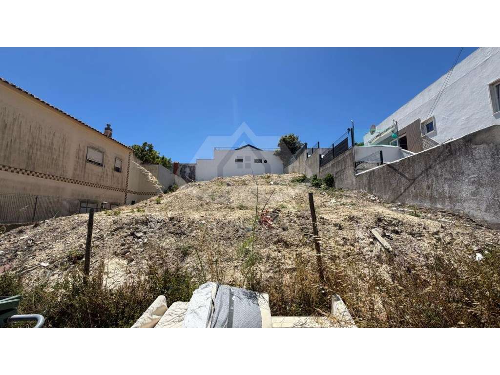 Terreno urbano com 366m2, em Vialonga - Grande imagem: 5/5