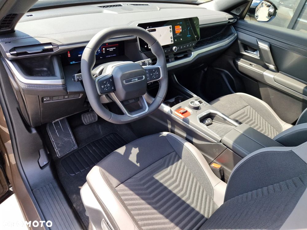 Jeep Compass 73.7kWh Standard Range Altitude FWD - 19