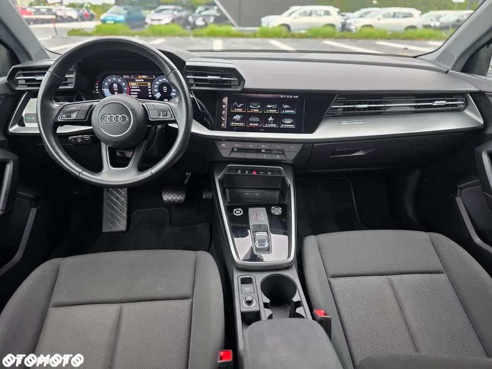 Audi A3 Limousine 30 TFSI mHEV S tronic - 19