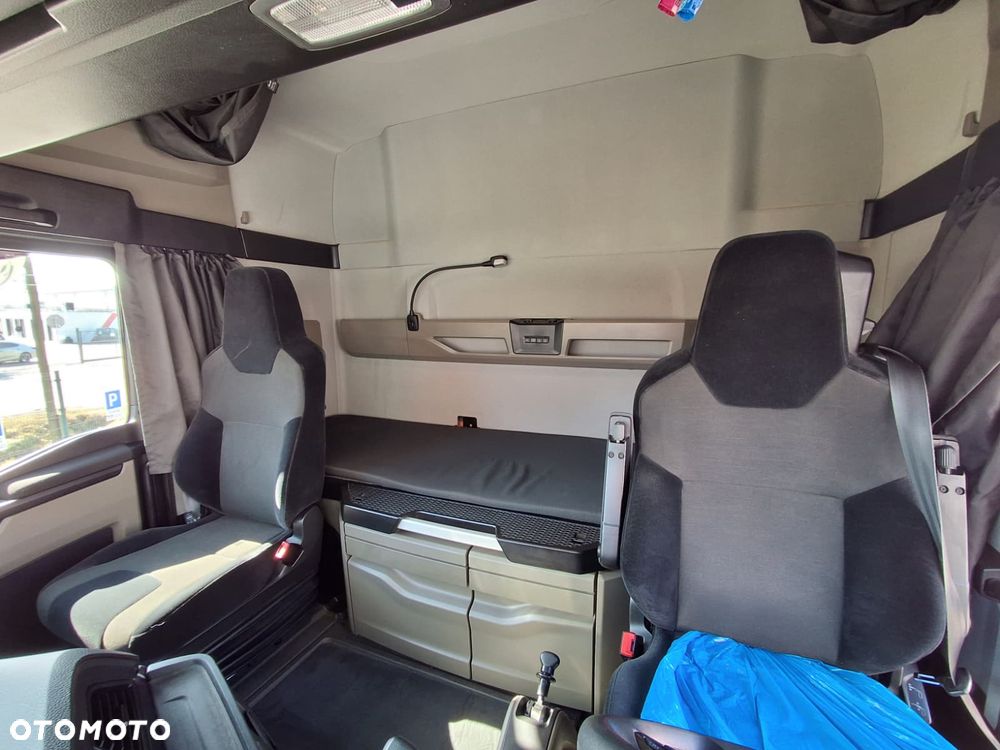 MAN TGX 18.470, Hydraulika 2-obwodowa z wywrotem - 9