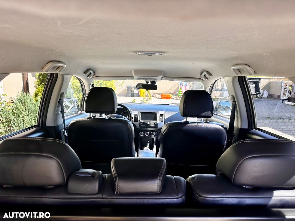 Citroën C-Crosser 2.2 HDI Exclusive - 18