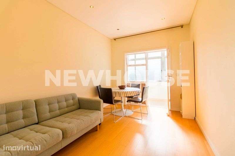 Apartamento T2 junto ao Jardim de Arca d’Água - Grande imagem: 3/11