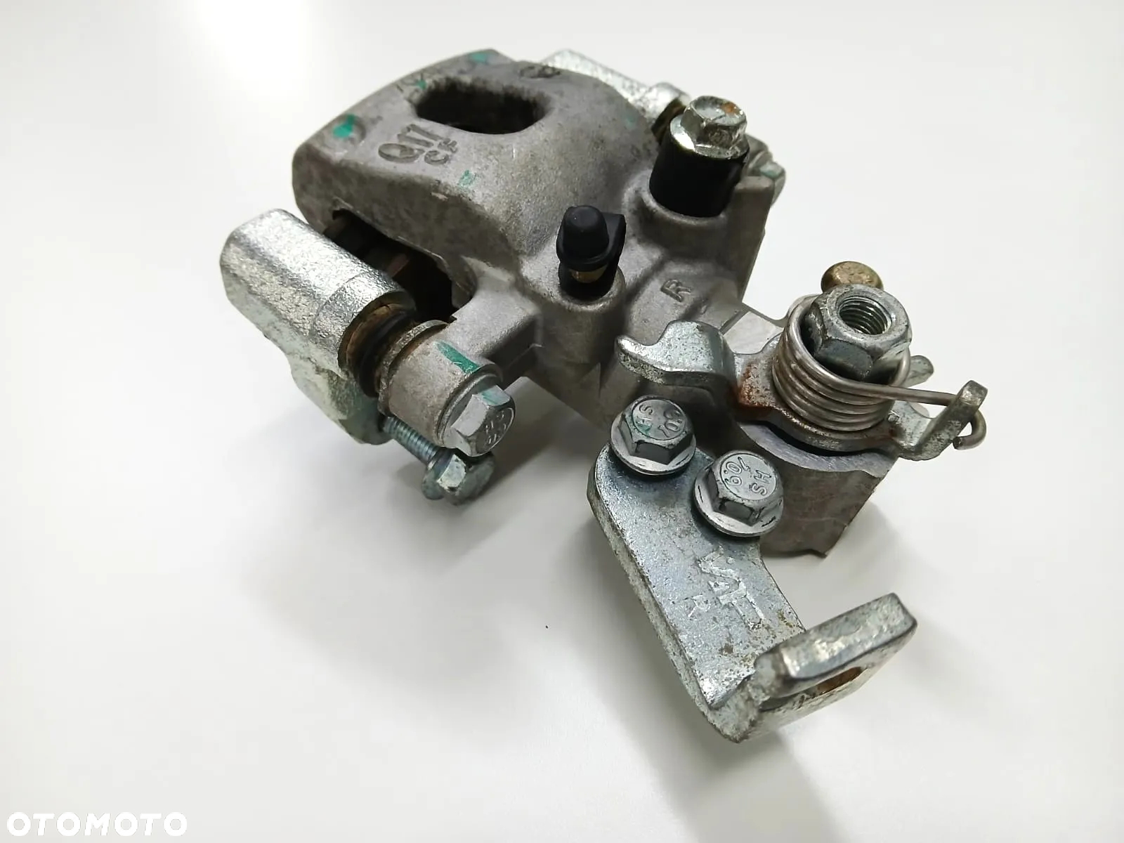 CF MOTO  820 850 1000 ZACISK HAMULCOWY HAMULCA TYL TYLNI - 2