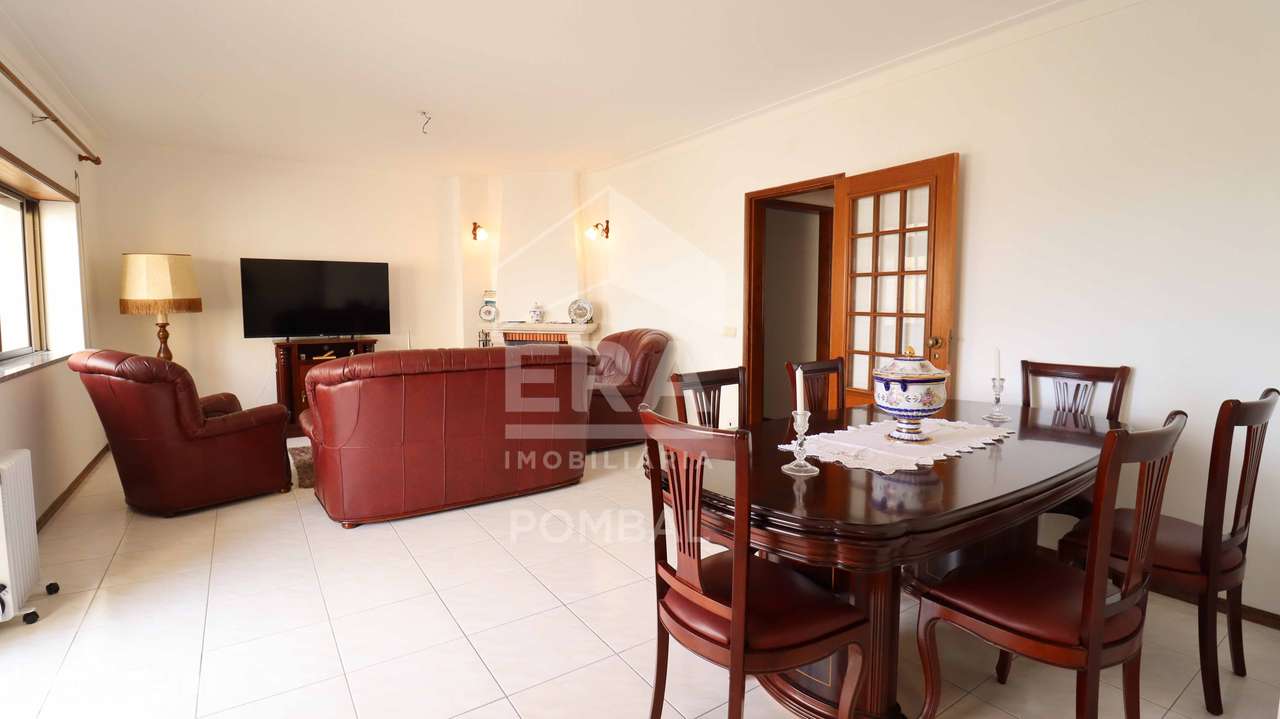 Apartamento T3 localizado em Buarcos, Figueira da Foz - Grande imagem: 2/23