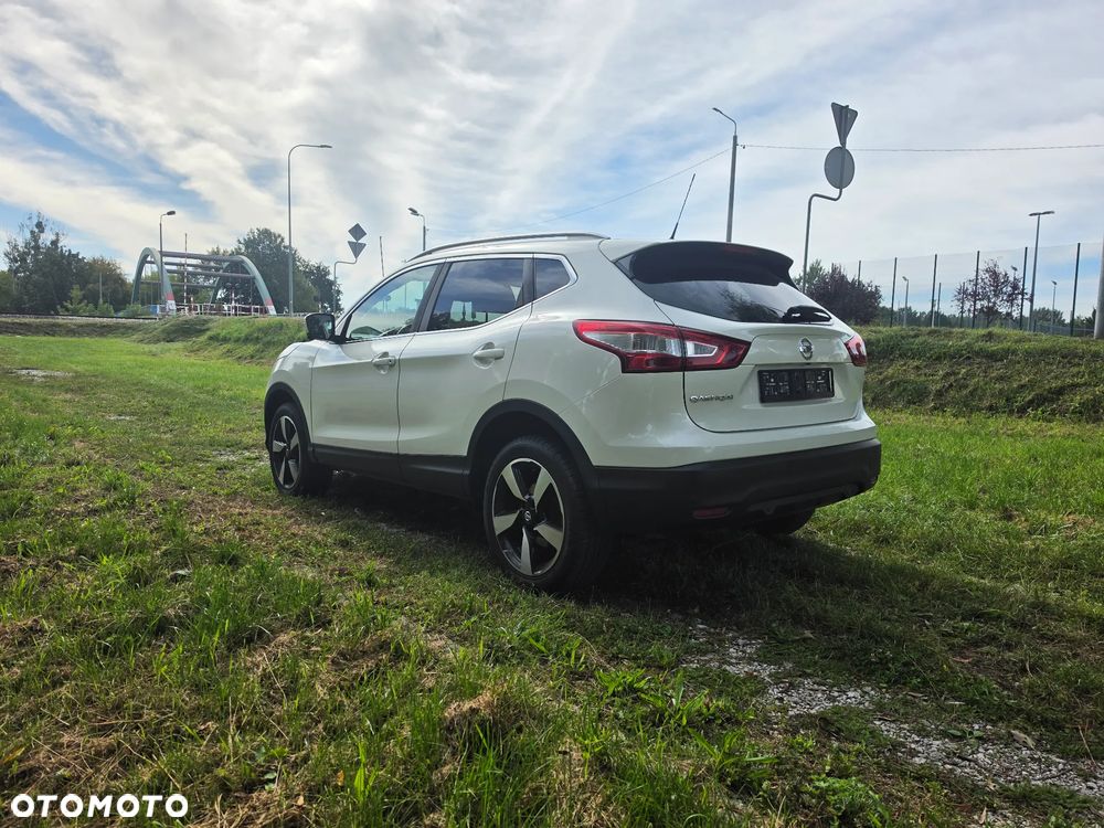 Nissan Qashqai 1.2 DIG-T Acenta Xtronic - 4